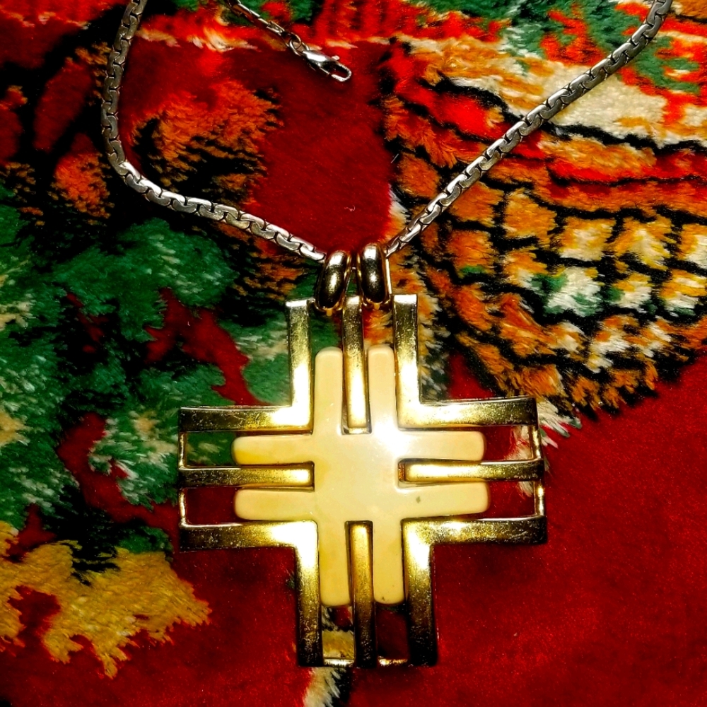 Gold 14k 17g Chain + 1960's Large Lanvin Paris Pendant